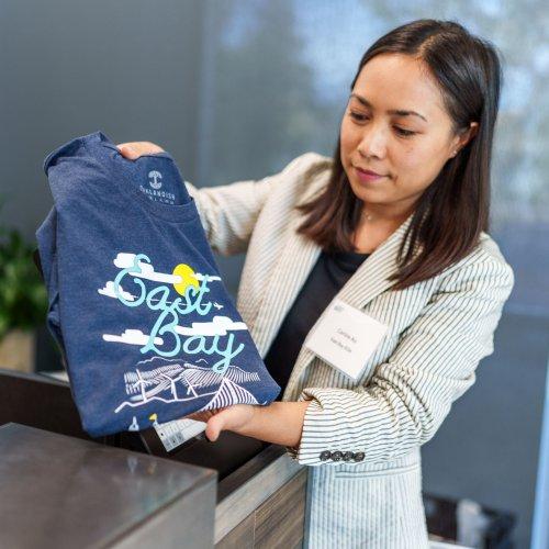 mobile - carousel-hero-element image-1